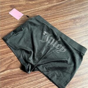 Juicy Couture Black Women's Shorts